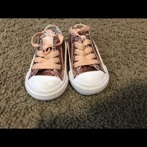 Converse infant size 2